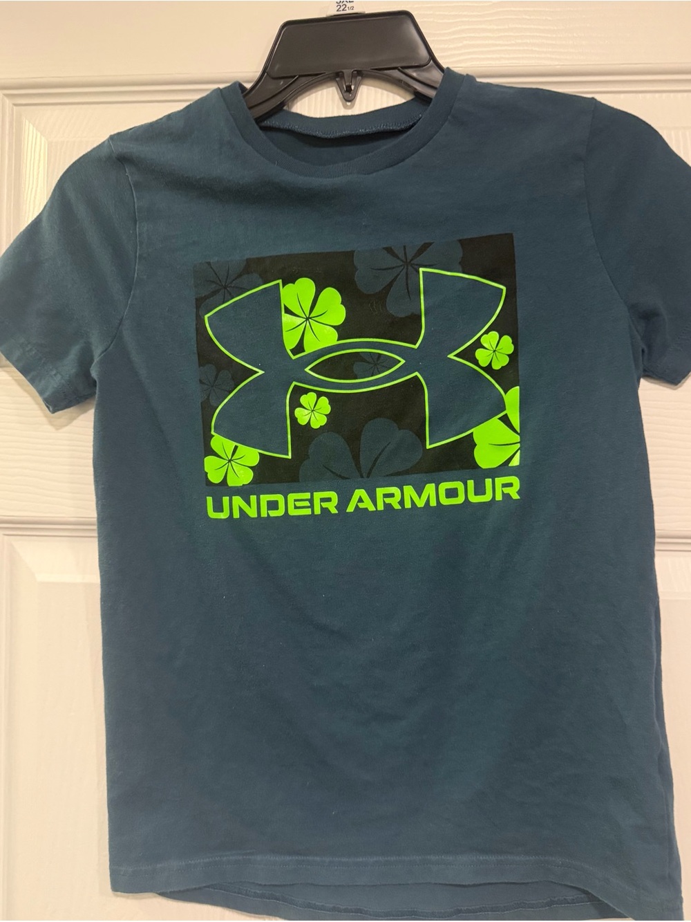 Under Armour green Short-Sleeve Tee with Neon Green Logo